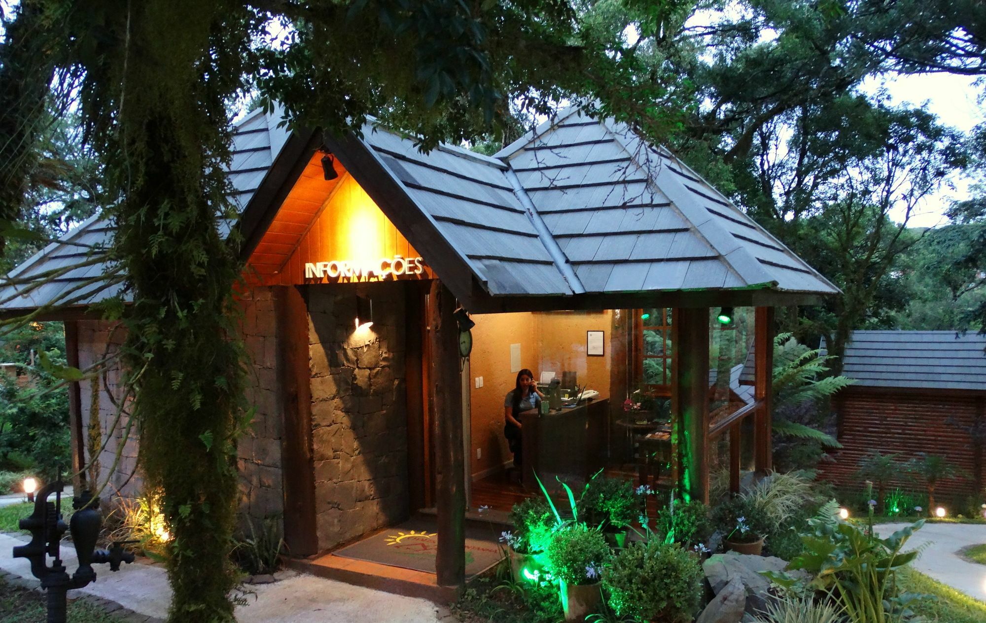 Pousada Chales Da Montanha Gramado Esterno foto